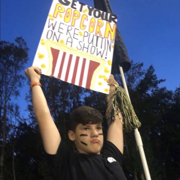 Meet your Posher, Andrew - Picture 1 of 1